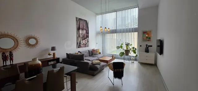 Loft-Estudio de Diseño con Terraza de 32m2 en Patraix - foto 2