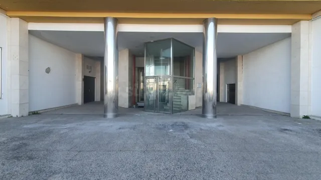 LOCAL COMERCIAL/NAVE - foto 2