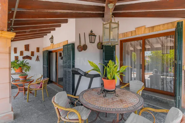CHALET UNIFAMILIAR DUPLEX, CON PISCINA Y PARKING, EN PONT DI - foto 4