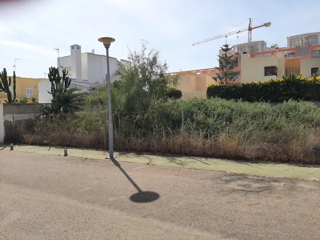 Oportunidad parcela en Puerto Rey. — 13