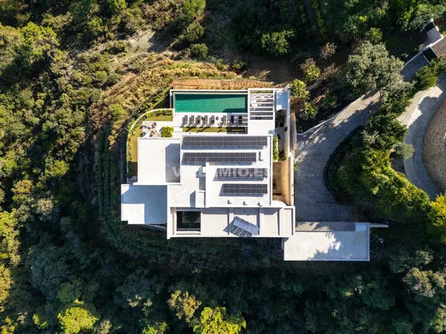 Mansión de lujo en la zagaleta benahavis marbella — 37