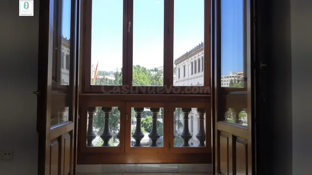Preciosa oficina en alquiler en el centro de Granada — 4