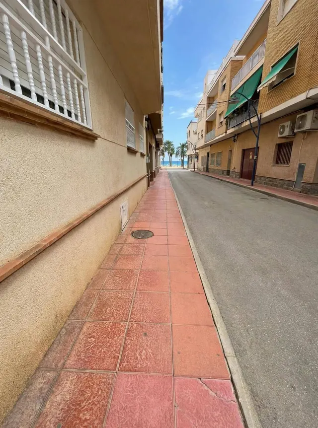 Piso reformado con ascensor a escasos metros de la playa | Santiago de la ribera — 49