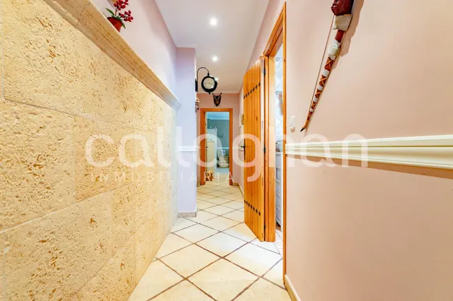 Amplia casa de pueblo con 6 habitaciones en Moncada — 12