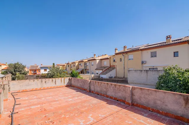 Gran casa de pueblo con terreno, en Ambroz (1260 m2 de parcela) — 36