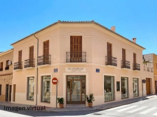 Edificio señorial en chaflán en el centro de Novelda: Espaci