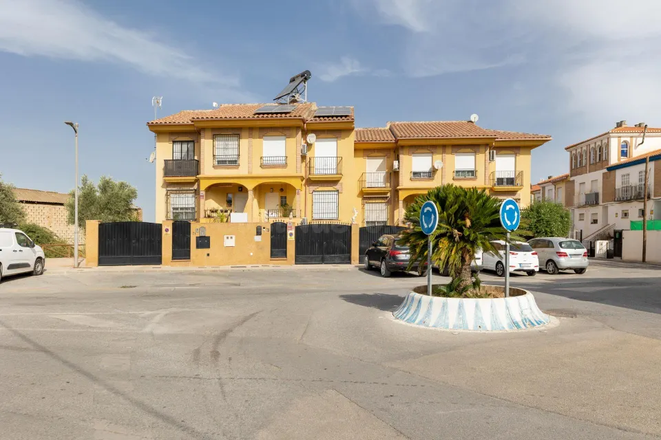 Vivienda unifamiliar reformada en Alhendín