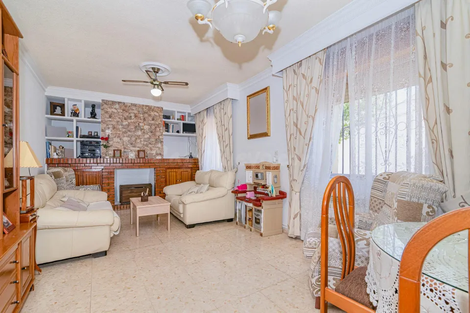 Casa en La Zubia