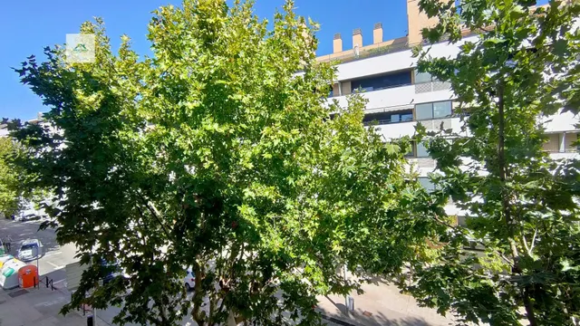 3 dormitorios reformado con GARAJE BOX y TRASTERO en Doctor Artero – 850 €/mes — 40