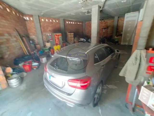 ESQUINA COMERCIAL DE 18 M. ESCAPARATE, FRENTE A POVISA. CARENCIA 18 MESES. — 5