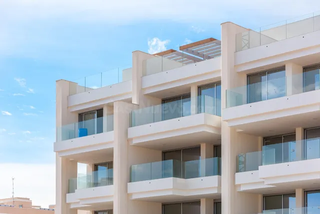 APARTAMENTO con PISCINA en VILLAMARTÍN - ORIHUELA COSTA - foto 4
