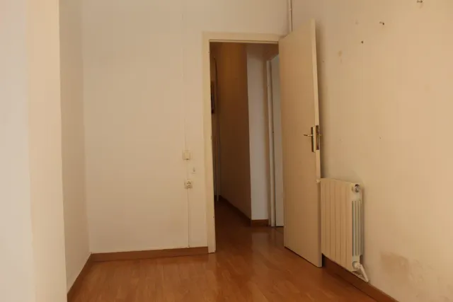 Piso con terraza de 45 m2 en Les Corts, 3 habitaciones y despacho — 9
