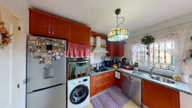 UNA CASA PARA DISFRUTARLA DESDE EL PRIMER DÍA EN BENACAZÓN — 10