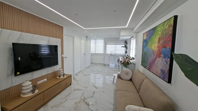 APARTAMENTO DE 2 DORMITORIOS RECIEN REFORMADO — 2