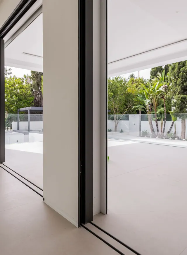 Chalet 6 habitaciones 419m² en venta - Marbella — 36