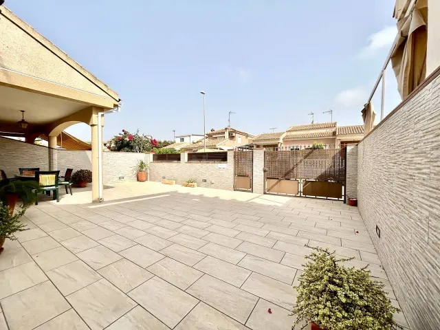 Casa 3 habitaciones 132m² en venta - Torre de la Horadada - foto 3