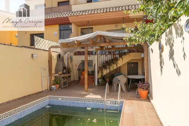 VIVIENDA UNIFAMILIAR ADOSADA EN OGIJARES — 33