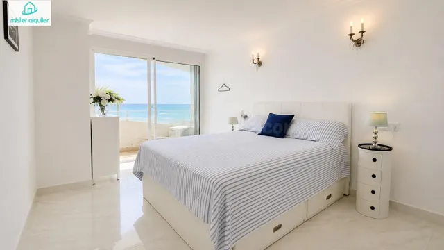 EXCLUSIVA VIVIENDA EN PRIMERA LÍNEA DE LA PLAYA DE SAN JUAN, CON JACUZZI Y VISTAS FRONTALES AL MAR — 21