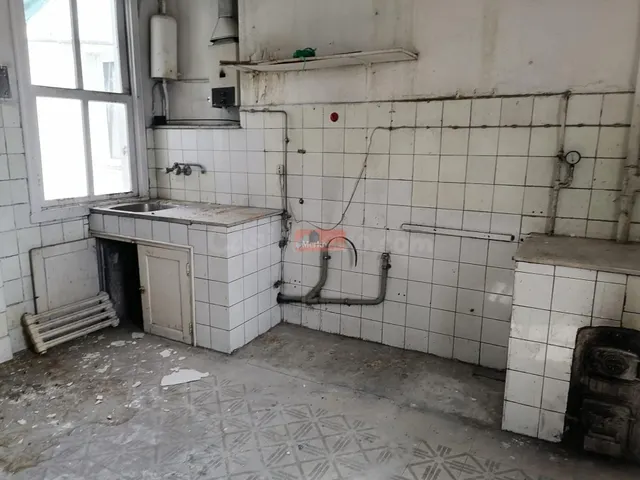 SE VENDE ÁTICO PARA REFORMAR PRÓXIMO AL CENTRO!!!!