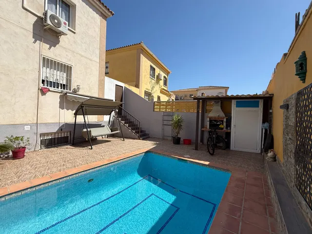 Exclusivo pareado en Pinar de Garaíta de cinco habitaciones — 10