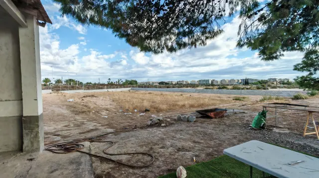 CASA DE CAMPO PARA REFORMAR EN ALTABIX — 3