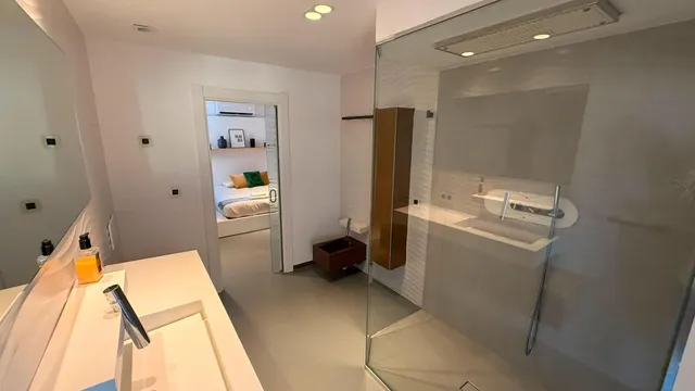 Villa con piscina privada, Alicante, Orihuela Costa. 4 habitaciones, 190 m2, 6,4 kilómetros del mar — 38