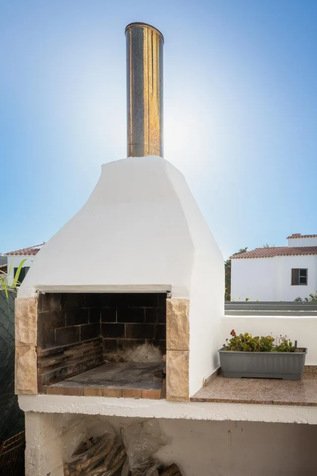 Chalet Semi Adosado. Piscina y Jardín Privados. — 11