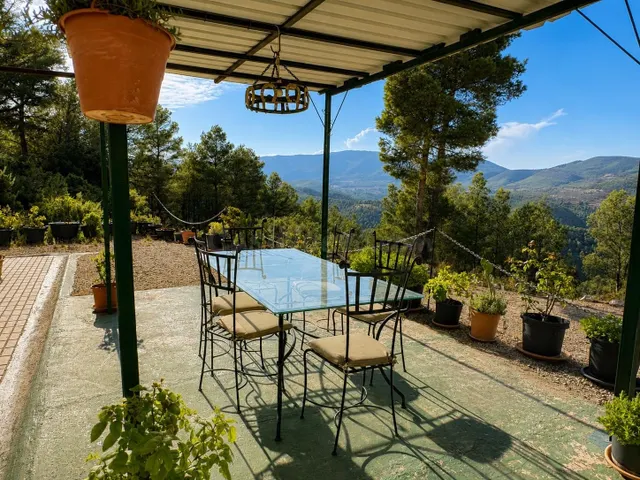 Finca rural de 373.242 m2 con vivienda, vistas a la montaña 