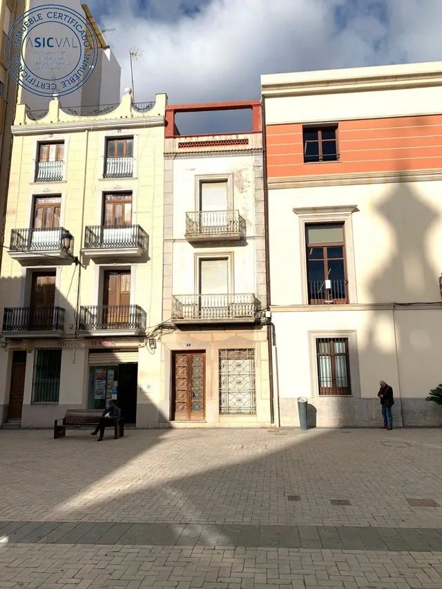 CASA CENTRICA EN NULES