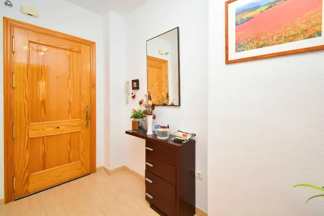 ¡Espectacular piso en Las Cabañuelas Altas! ¡Oportunidad de  - foto 3