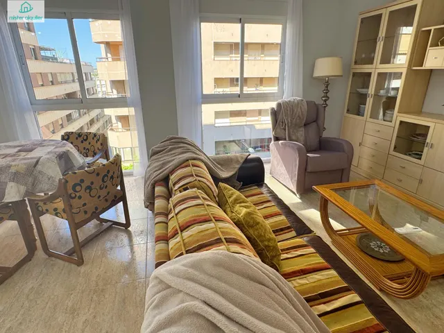 ALQUILER DE HABITACIÓN PARA ESTUDIANTE, IDEAL PARA UNIVERSITARIO DE MEDICINA Y CIENCIAS DE LA SALUD — 34