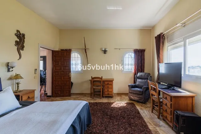 Chalet 4 habitaciones 300m² en venta - Centro — 22