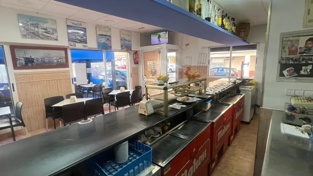 Local comercial 71m² en venta - Estacion de autobuses — 11