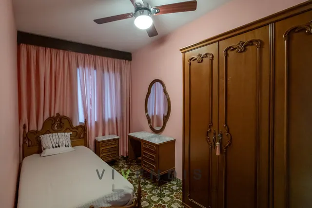 Vivienda en venta en Santa Coloma de Gramenet — 7