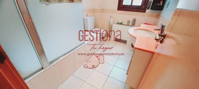 CHALET CON PISCINA PRIVADA. MERUELO. — 37