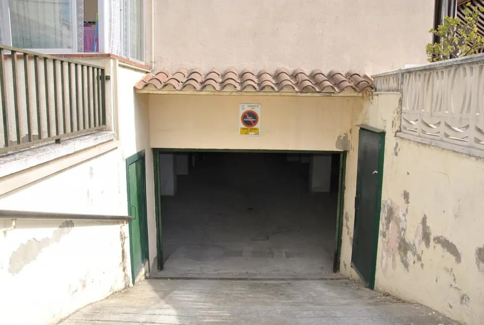 Se vende plaza de parking en Cunit pueblo a 5 min. andando de la playa.