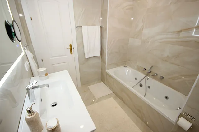 Ático Dúplex 2 habitaciones 113m² en venta - Marbella — 23