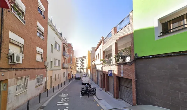 PISO EN SANTA COLOMA DE GRAMENET