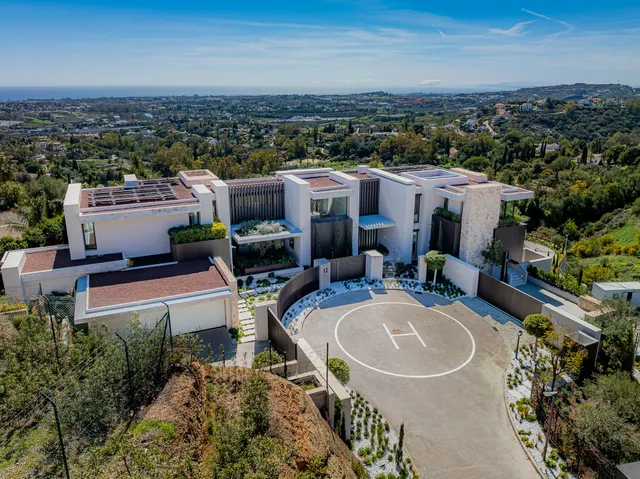 Chalet 8 habitaciones 1451m² en venta - El Madroñal — 45