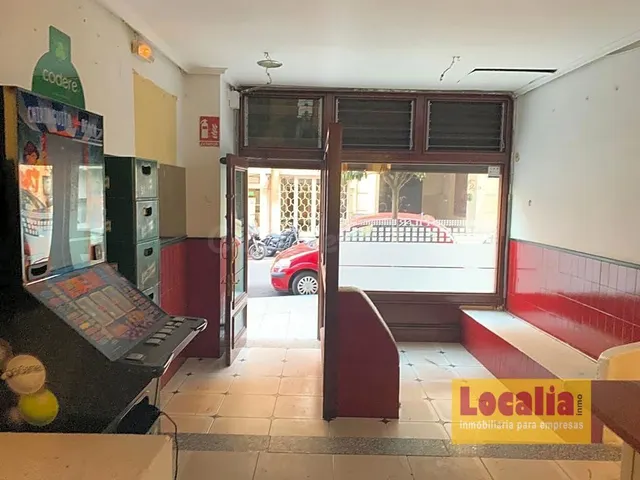 Interesante Bar Cafetería en venta en Santander — 2