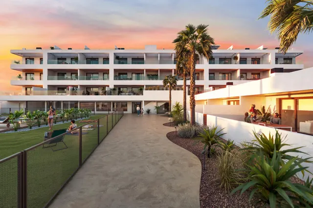 Apartamentos de nueva construcción con licencia turística a 300 m de la playa en Torrevieja — 6