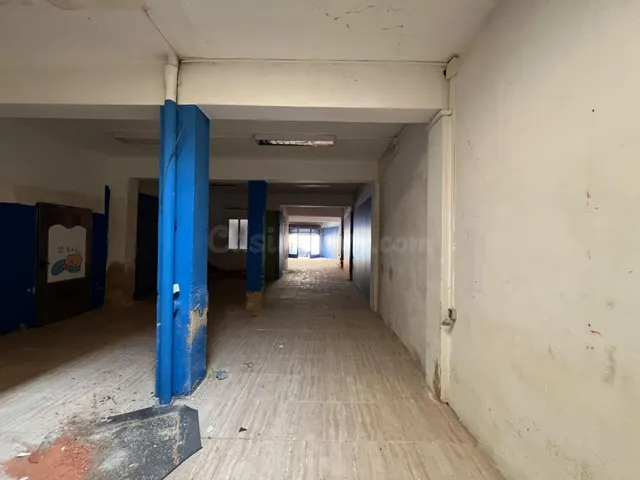 Local comercial 130m² en venta - Castalia - foto 3