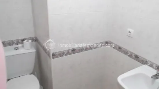 Piso en Malpartida de Cáceres - foto 3