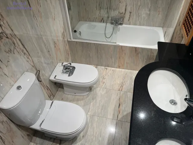 Extraordinario piso en el Espolón — 28