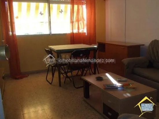 Piso céntrico para inversión - foto 2