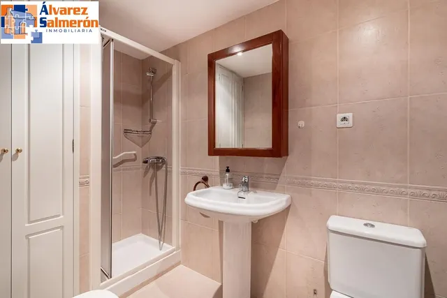 MAGNIFICA VIVIENDA EN LAS FLORES - CAMINO DE RONDA — 15