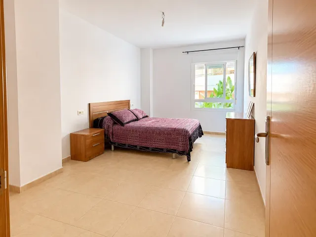 ¡piso en el recinto ferial de Los Barrios! — 7