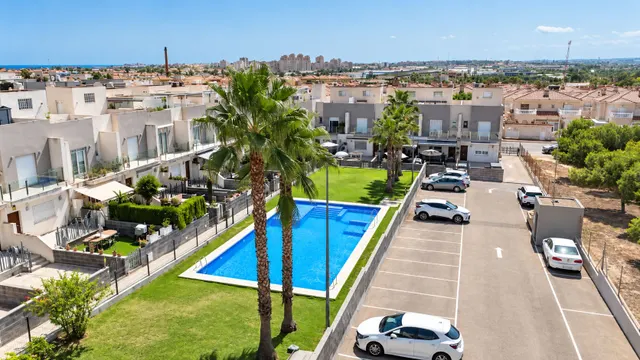 Casa 2 habitaciones 120m² en venta - Aguas Nuevas — 35