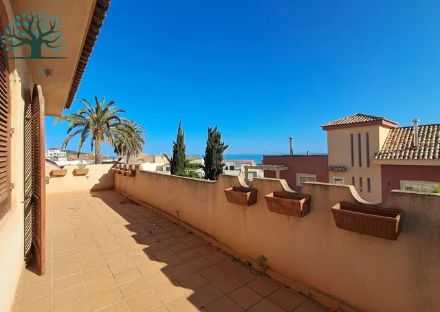 CHALET SUPER AMPLIO EN PLAYAGRANDE — 15