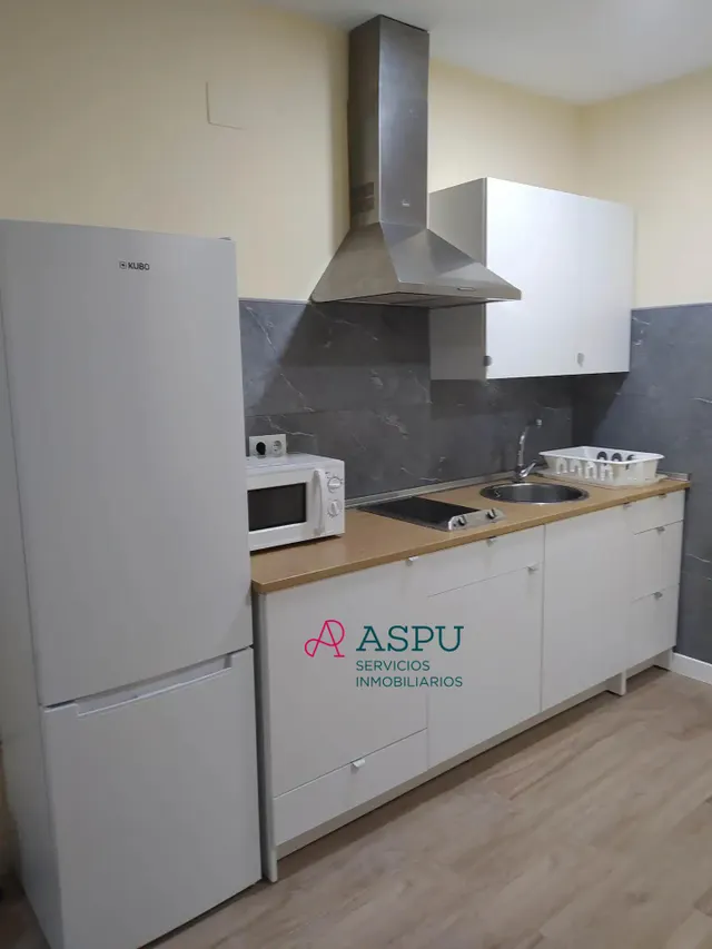 APARTAMENTO CON LICENCIA VFT — 18
